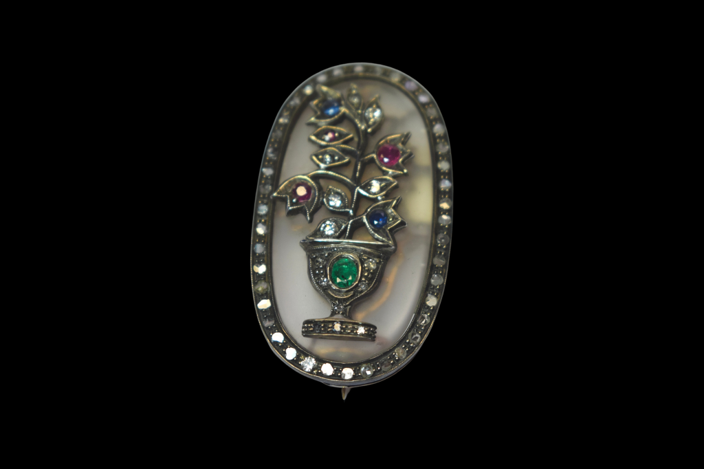 Antieke gouden broche/hanger met edelstenen