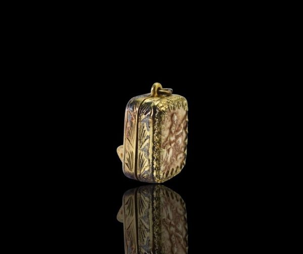 Antiek goud op zilveren hanger met romantische voorstelling en Zwitsers speelwerk (Reuge Music), in origineel etui - Afbeelding 4