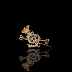 Gouden broche met anker, kroon en parels, ca. 1870