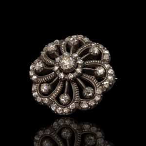 14 krt gouden boot broche met roosgeslepen diamant