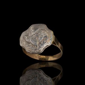 14 krt gouden handgemaakte ring met zilveren afbeelding van een korhoen