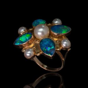 14 krt gouden design ring met parels en opaal (triplet)