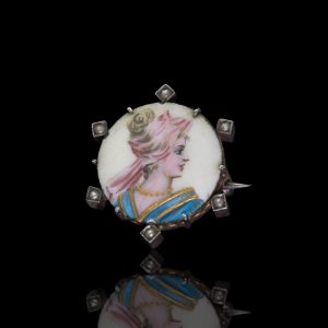 Zilveren antieke broche met geschilderd miniatuur en echte pareltjes