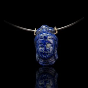 Lapis lazuli Quan Yin aan zilver collier