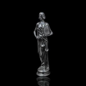 Antiek zilveren lakstempel in de vorm van vrouwe justitia