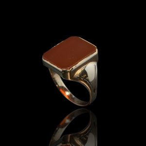 14 krt gouden heren ring met carneool